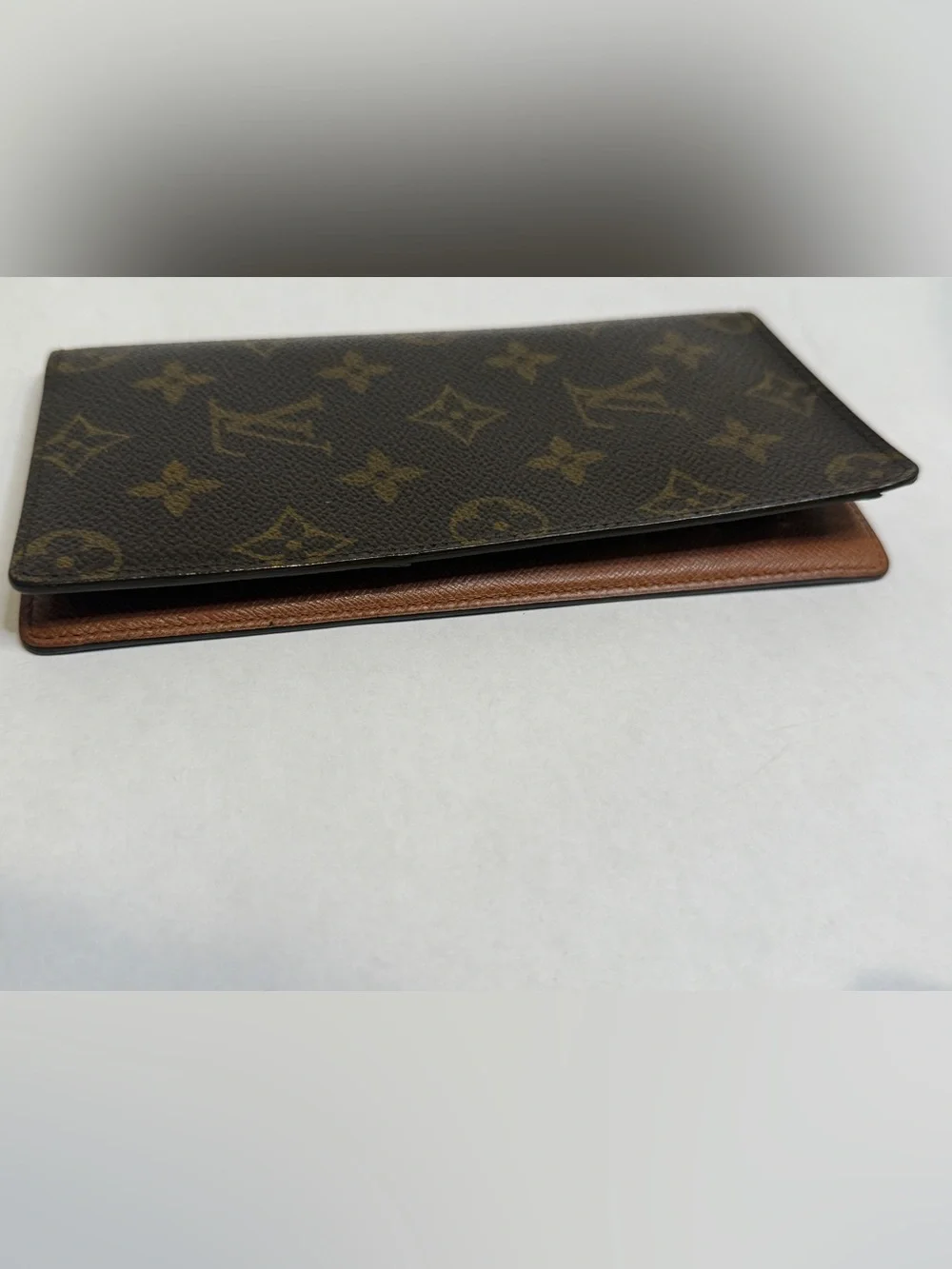 Louis Vuitton Monogram Canvas Card & Key Organizer in Brown